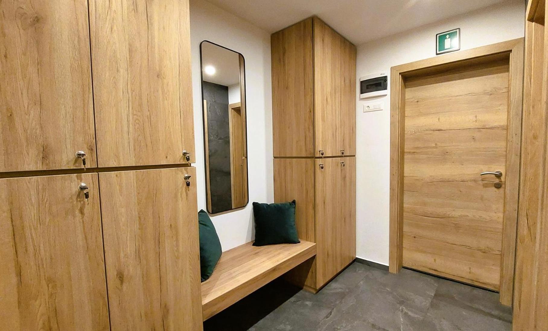 Tempfer 2 Apartments & Rooms With New Wellness Кранска гора Екстериор снимка